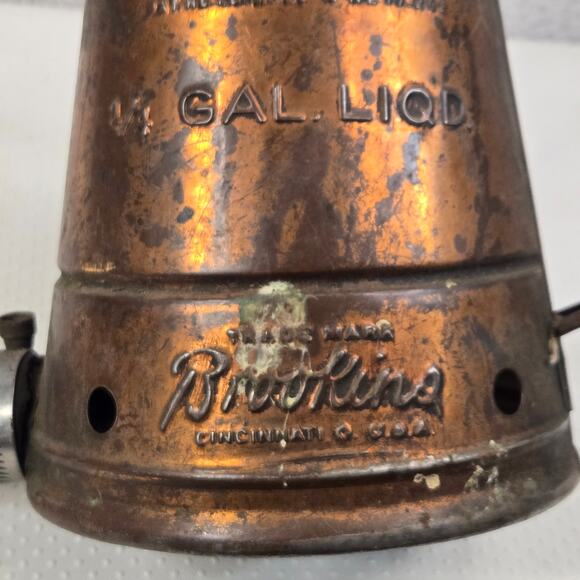Brookins Oil Can Copper 1 Quart 1/4 Gallon Thumb Operated Vintage - Picture 2 of 14